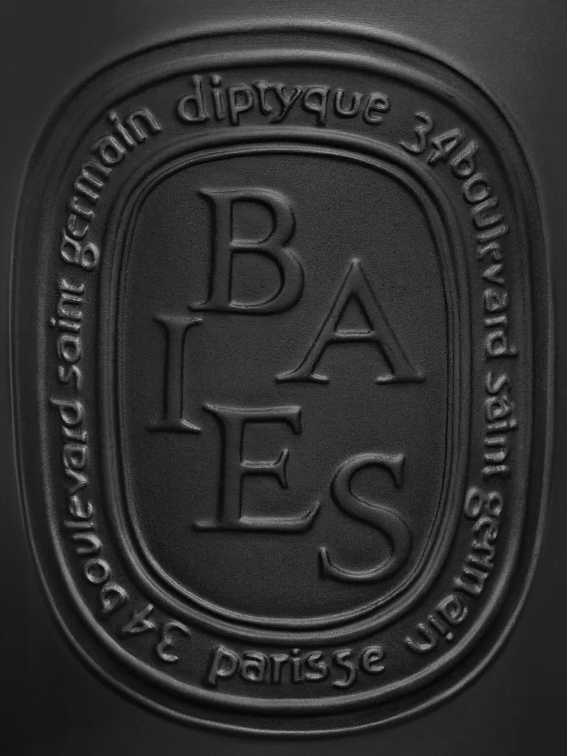 baies_berries_large_candle_2.webp Diptyque Baies (Berries) Large Candle- See All | Large Candles